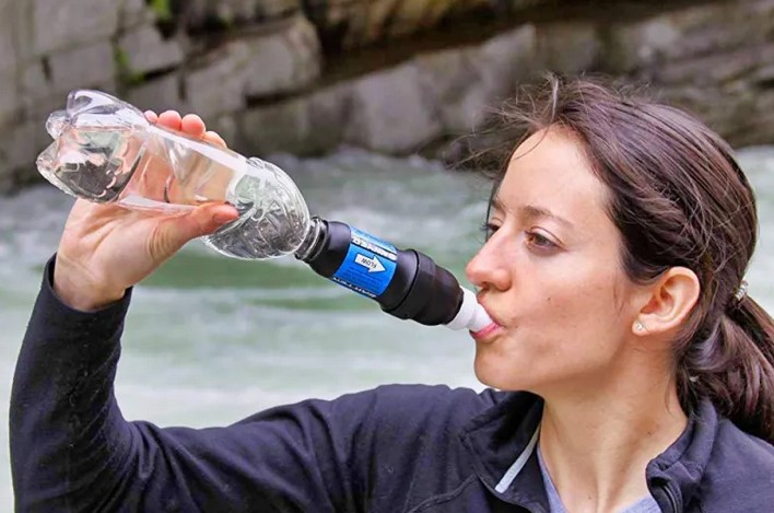 Water Purification Straw: Staying Hydrated Safely Anywhere